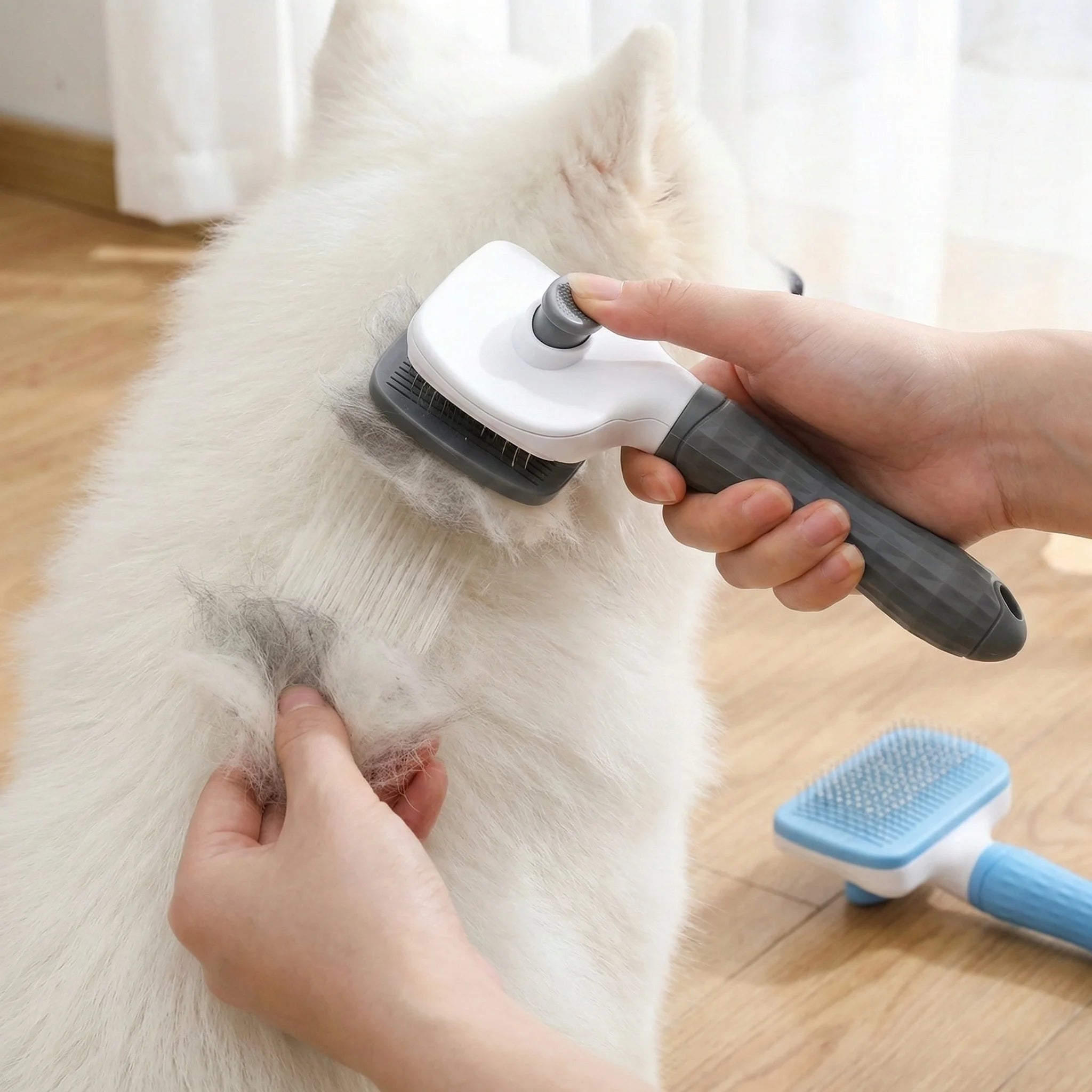 Dual-Use Dog Cat Grooming
